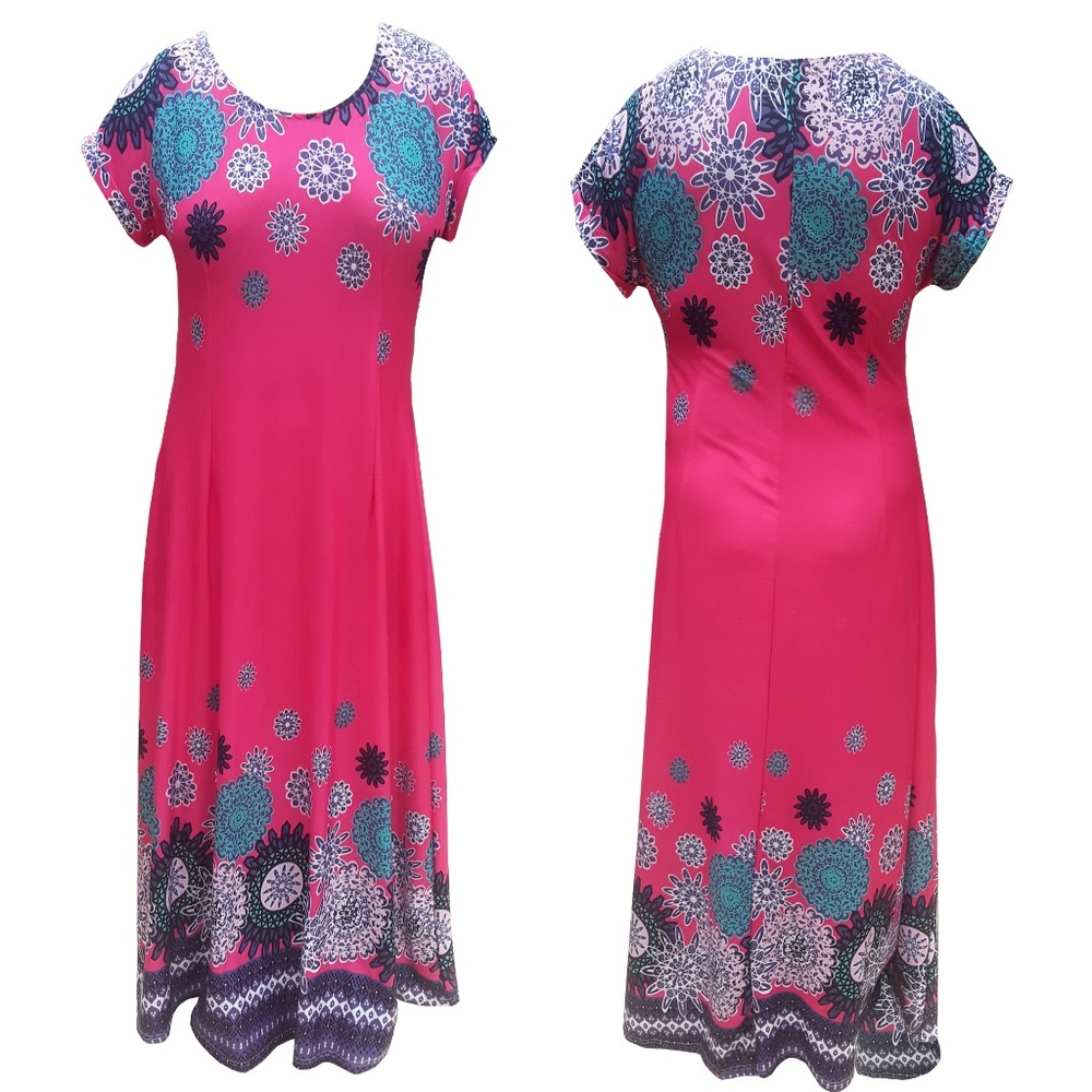 Reborn Maxi Dress EUC. Size Medium